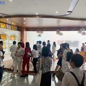 客戶團隊參觀歐泉工廠 客戶團隊參觀歐泉工廠